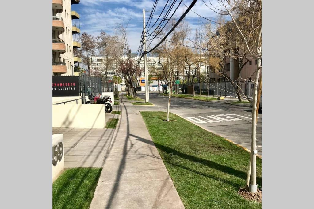 Apartamento Ideal Departamento En El Corazon De Dominicos Santiago